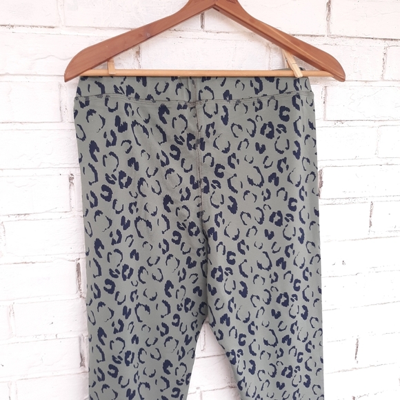 Boden Leggings Leopard Green size 12R - Picture 4 of 7